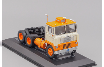 WHITE 7400 Tractor Truck 2-assi (1960), orange / creme