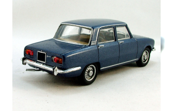 ALFA ROMEO 1750 (1968), blue pervinca