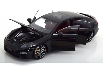 PORSCHE Panamera Turbo S (2020), black-metallic