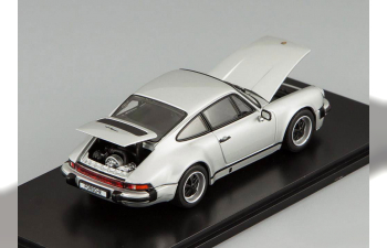 PORSCHE 911 SC, silver