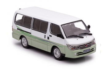 TOYOTA Hiace H100, белый со светло-зеленым