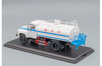 DONGFENG 140 series special tank truck, white