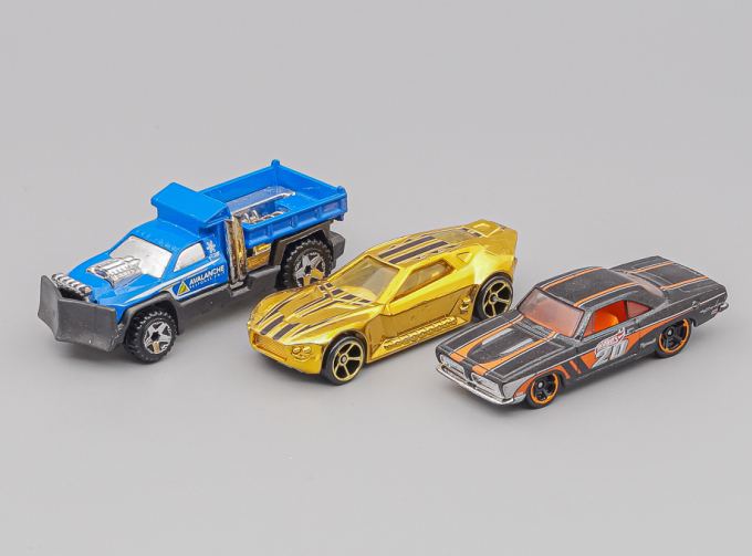 Набор из 3 моделей - 40