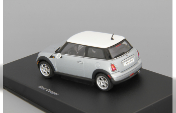 MINI Cooper (2006), silver / white