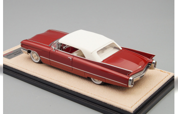 CADILLAC Series 62 Convertible (закрытый) 1960 Maroon Metallic