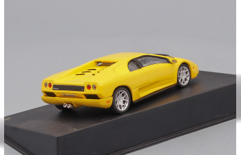 LAMBORGHINI Diablo VT 2000 Yellow