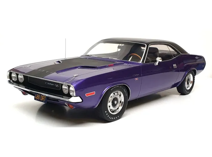 DODGE Challenger R/T (1970), plum crazy