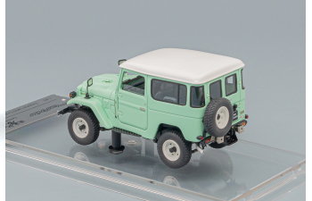 TOYOTA Land Cruiser 40 Series, light green / white roof