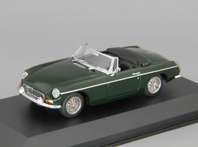 MGB Cabriolet (1962), green