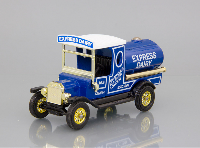 FORD Model T Tanker "Express Dairy" (1912)