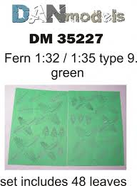 листья папоротника зелёные набор № 9