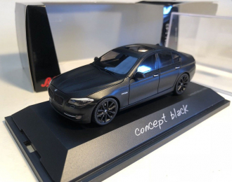 BMW 550i, concept black
