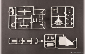 Сборная модель Военный корабль США "Джеральд Р. Форд" CVN-78