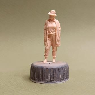 Фигура 0889 Мария заказчица, неокрашенная