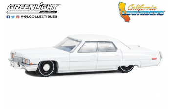 CADILLAC Sedan deVille (1972), Cotillion White