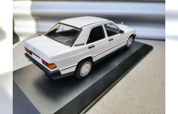 Mercedes-Benz 190E (W201) 1982 белый