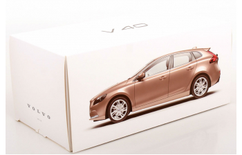 VOLVO V40 (2016), light brown-metallic