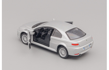 ALFA ROMEO GT, silver