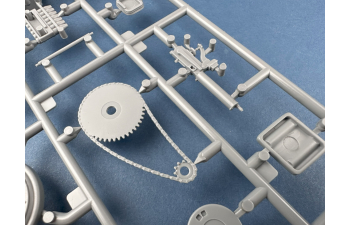 Сборная модель бронеавтомобиль "Гарфорд-Путилов", латвийского, польского, украинского, советского производства