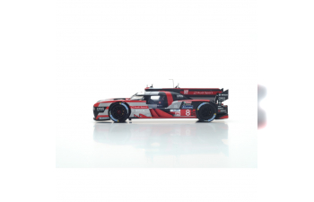 Audi R18 #8 LMP1 HY 3rd Audi Sport Team Joest L. Di Grassi - L. Duval - O. Jarvis