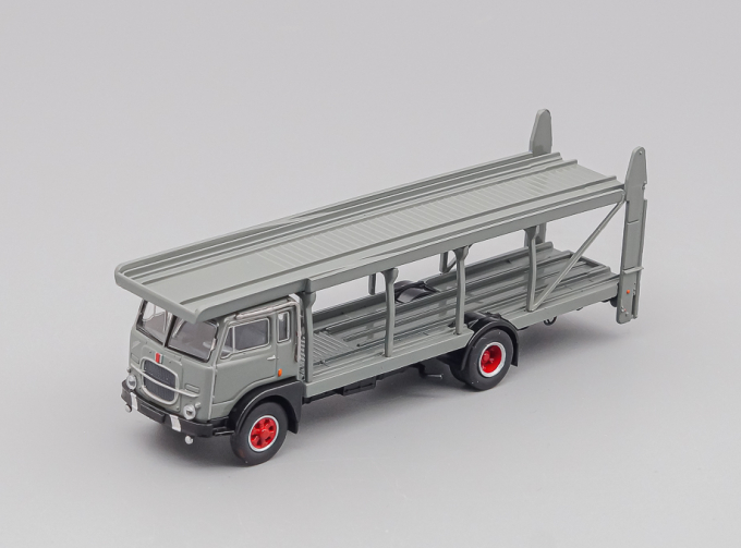 FIAT 640 Truck Car Transporter 1949, Grey