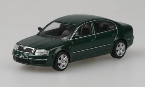 SKODA Superb (2005), green nature metallic