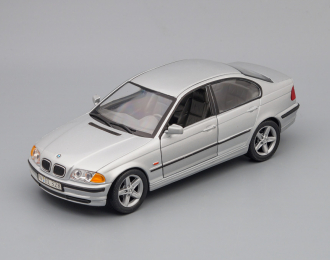 BMW 328i 1998, silver