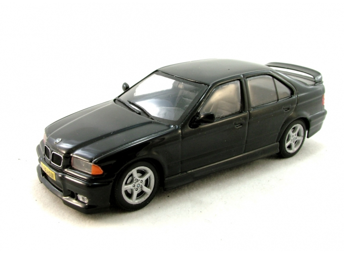 BMW 318iS Hamleys Limited Edition 1000 pcs. (1994), black