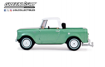 HARVESTER Scout Half Cab Pick-up (1965), Green Met White