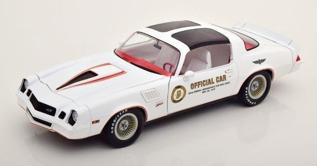 CHEVROLET Camaro Z28 (1978), white