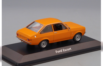 FORD Escort (1975), orange