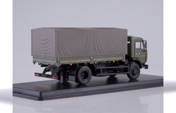 Камский грузовик 43253 бортовой с тентом, темно-зеленый