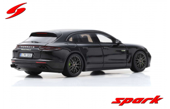 Porsche Panamera Turbo S E-Hybrid Sport Tursimo - 2018 (black)