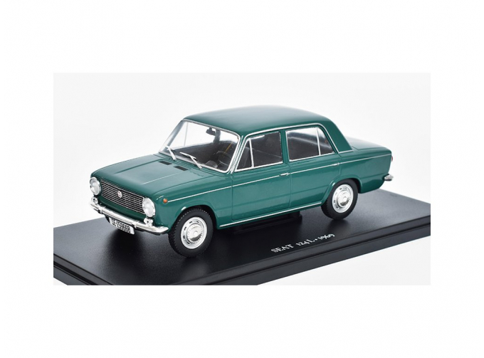 SEAT FIAT 124L (1969), green