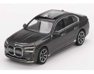 BMW 17 Xdrive 60, dravit grey 2024