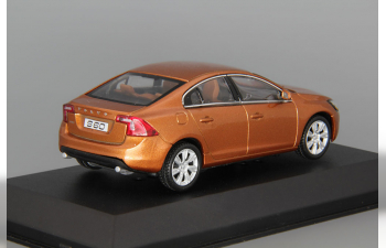 VOLVO S60 (2010), orange metallic