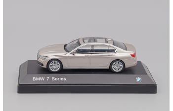 BMW 7er 750Li G12, cashmir silver