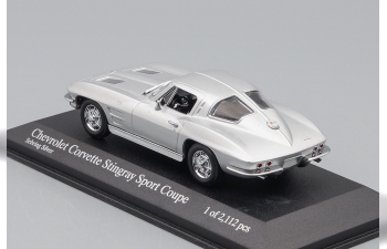 CHEVROLET Corvette Coupe (1963), silver