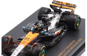 McLAREN MCL39 #81 2nd British GP Formula 1 Oscar Piastri (2025)