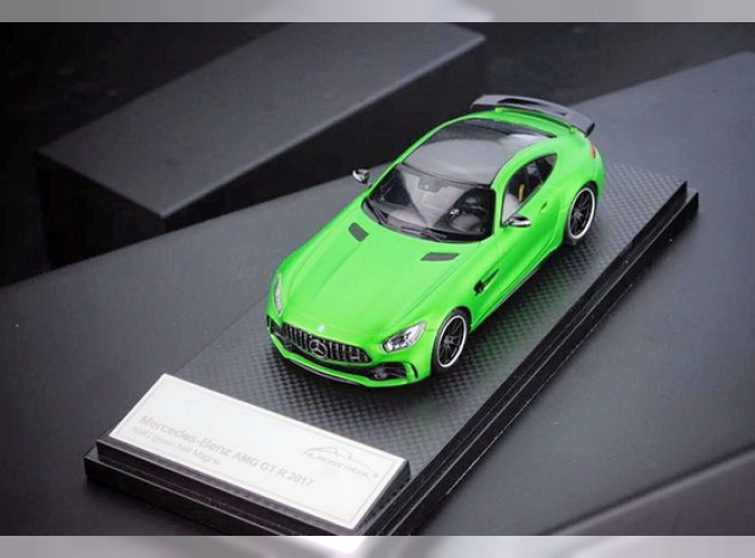 MERCEDES AMG GT R (2017), light gren