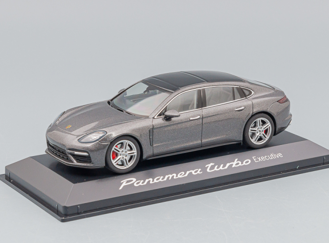 PORSCHE Panamera turbo executive (g2)