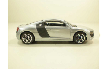 AUDI R8, silver