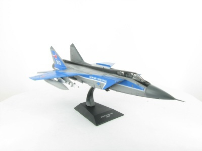 MiG-31 Foxhound (URSS), серия Avions de Combat à Réaction 66, голубой