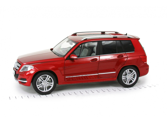 Mercedes-Benz GLK-class X204 2013 рестайлинг красный