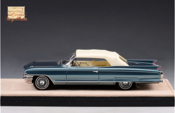 CADILLAC Series 62 Convertible (закрытый) 1962 Neptune Blue Metallic