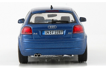 AUDI A3, синий металлик