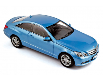 MERCEDES-BENZ E 500 Coupe (2009), blue