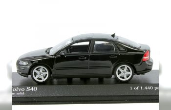 VOLVO S40 2003 black