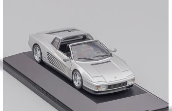 FERRARI Testarossa Spyder, silver