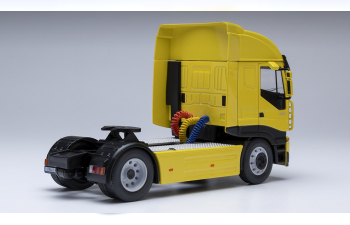 IVECO Stralis (2002), yellow